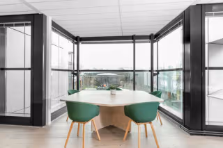 1 Person Coworking Desk