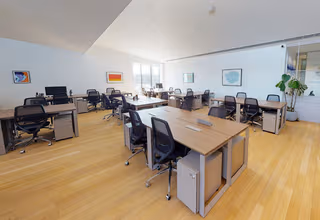 7 Person Private Office