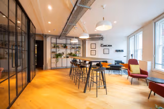 34 Person Private Office