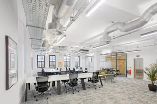30 Person Managed Space
