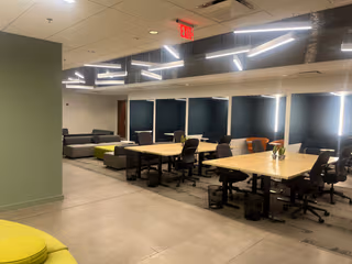 6 Person Coworking Desk