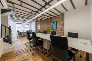4 Person Private Office