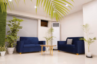 8 Person Private Office