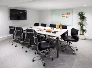 11 Person Private Office