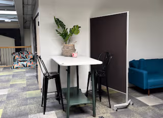 5 Person Coworking Desk