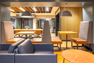 118 Person Enterprise Suite