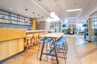 102 Person Enterprise Suite