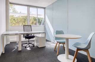 1 Person Coworking Desk