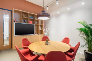 5 Person Private Office