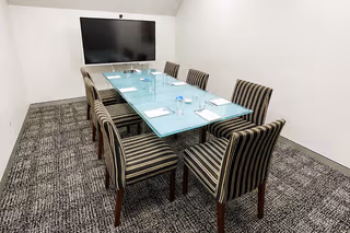 5 Person Coworking Desk