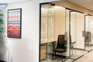 6 Person Coworking Desk