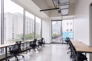 10 Person Private Office