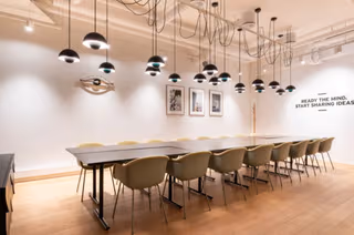 1 Person Coworking Desk