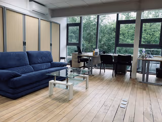 4 Person Private Office