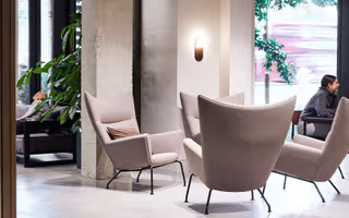 1100 Person Enterprise Suite