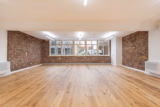 18 Person Private Office
