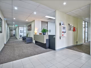 1 Person Private Office
