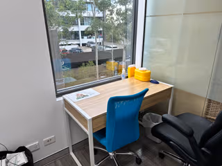 1 Person Private Office