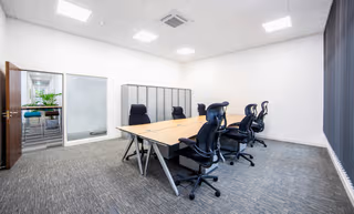 5 Person Private Office