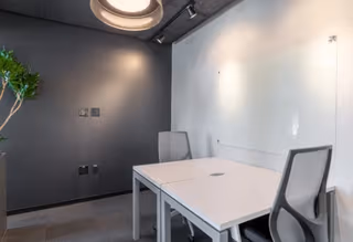 5 Person Private Office