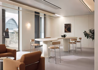 10 Person Private Office