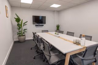 34 Person Private Office