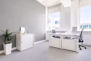 1 Person Coworking Desk
