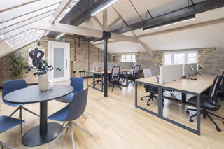 20 Person Managed Space