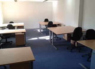 5 Person Private Office