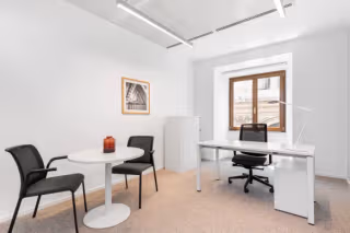 4 Person Private Office