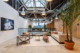 1 Person Private Office