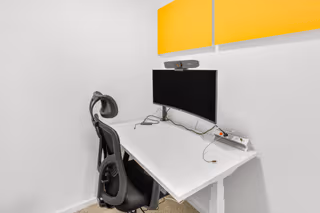 5 Person Coworking Desk