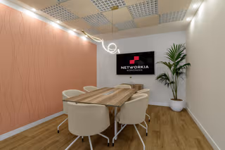 22 Person Private Office