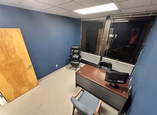 1 Person Private Office