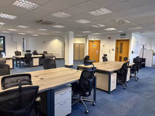 23 Person Private Office