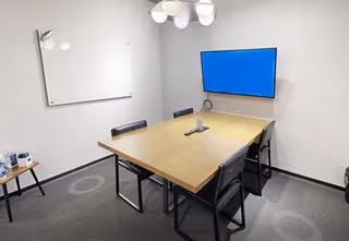 5 Person Private Office