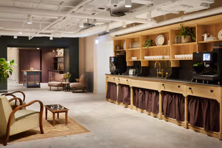 9 Person Private Office