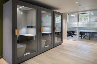 26 Person Private Office