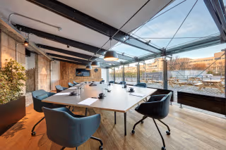 1 Person Private Office
