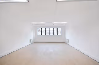 7 Person Private Office
