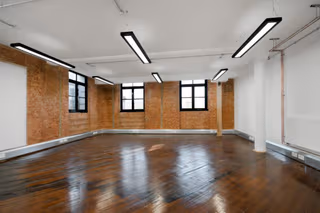 166 Person Enterprise Suite