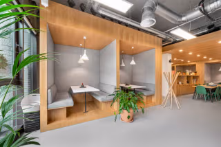 1 Person Coworking Desk