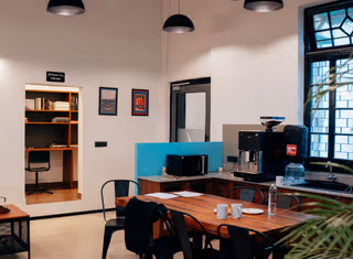 4 Person Private Office