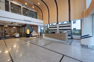 4 Person Coworking Desk