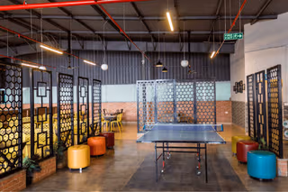 500 Person Private Office