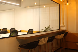 4 Person Coworking Desk