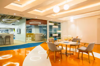 1 Person Coworking Desk