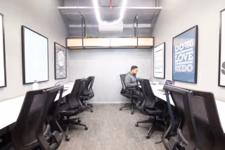 3 Person Coworking Desk