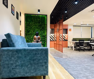 10 Person Coworking Desk