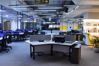 1 Person Coworking Desk